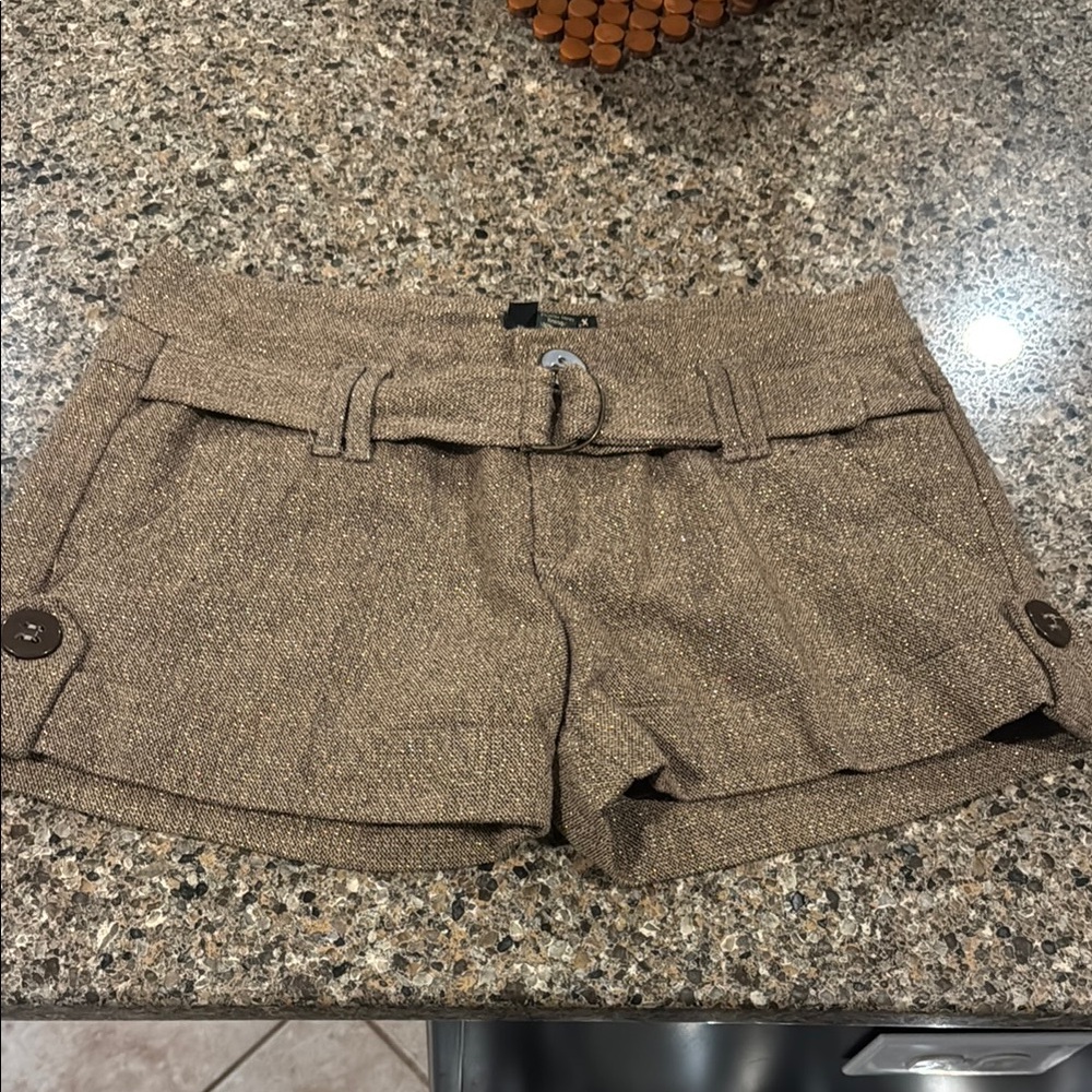 Love RTF Women's Gold Thread Brown Belted Shorts